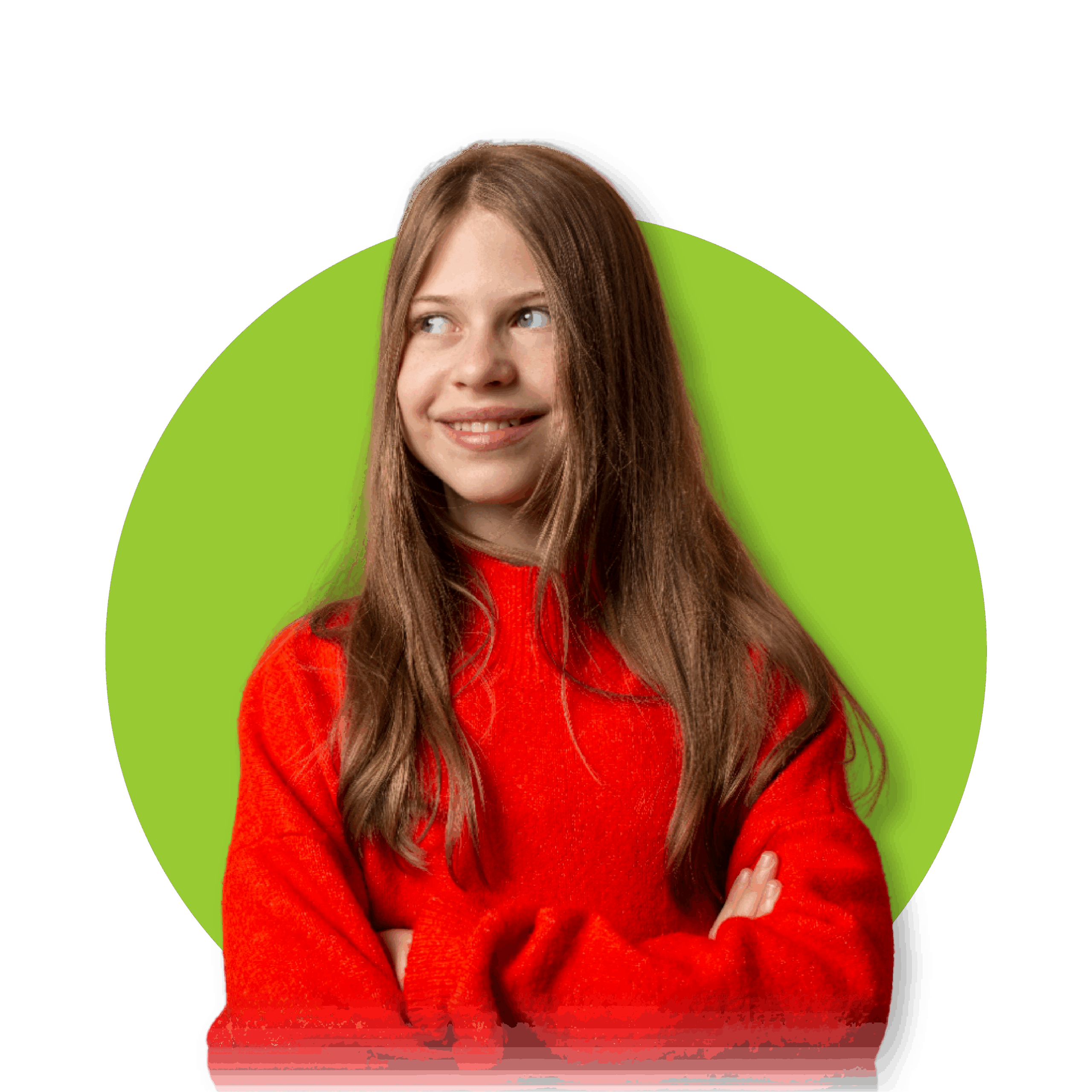 Una niña sonriente con cabello largo y castaño, vestida con un suéter rojo. Ella tiene los brazos cruzados y está mirando hacia la derecha frente a un fondo verde.